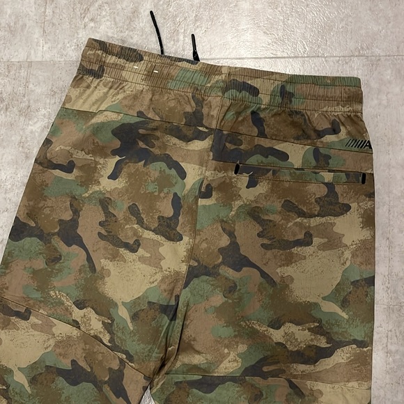 American eagle Camo Joggers Men’s Size Small - Picture 5 of 6